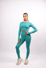 Load image into Gallery viewer, Diversity Long Sleeves Set Turquoise